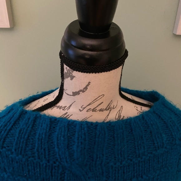Teal Cable Knit Sweater - Picture 3 of 6